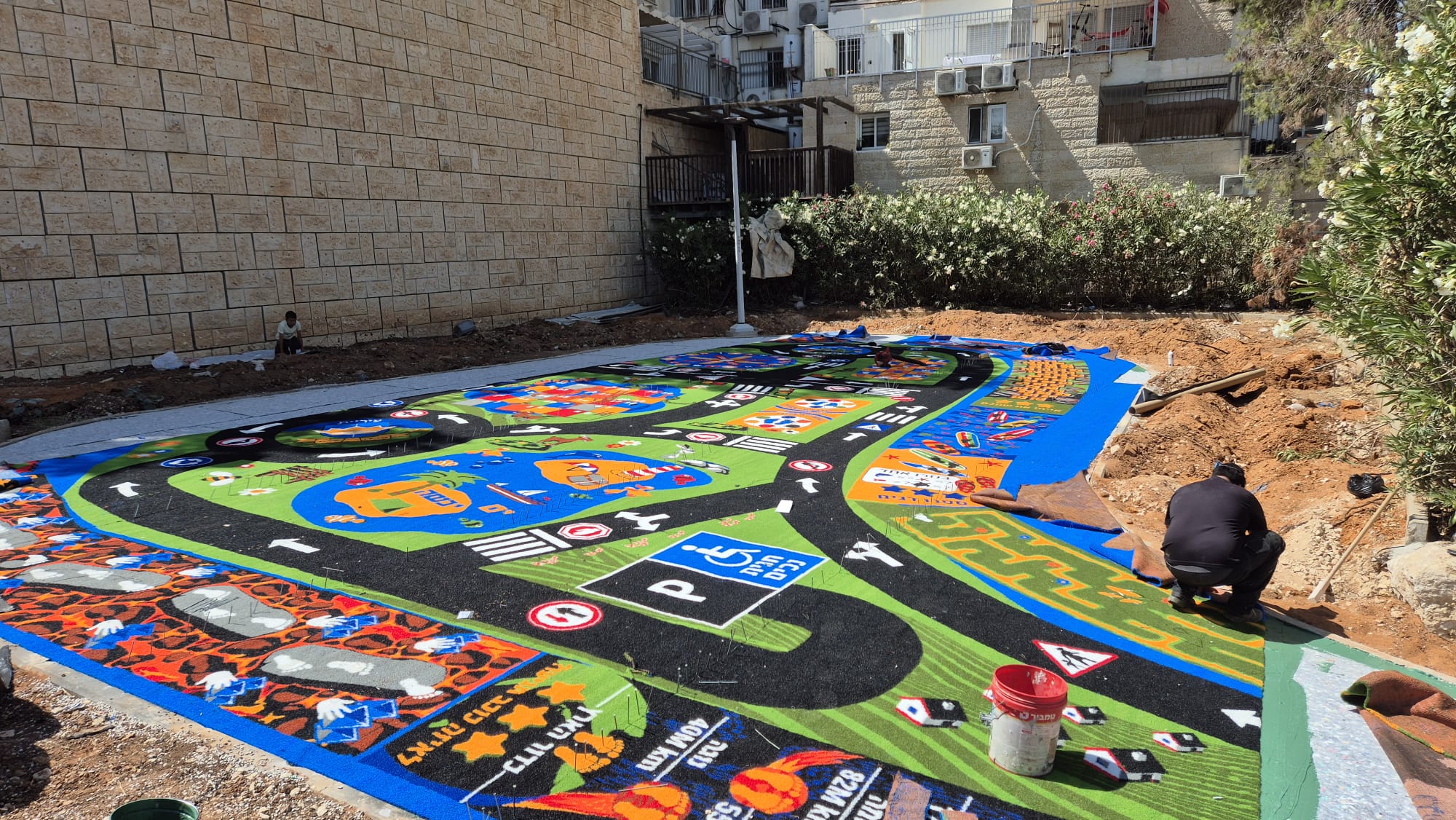 משטחי בימבות הותקנו בפארק מרומי שדה