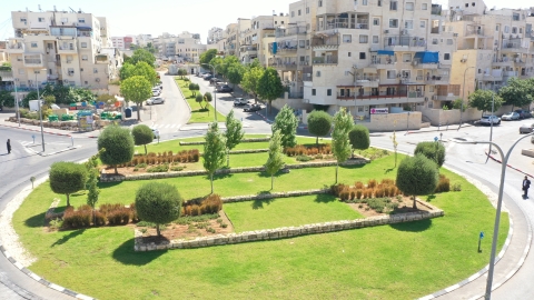 כיכר פונוביז (7).JPG